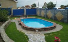 11 tips for constructing a concrete pool and finishing the walls of the pool in the country