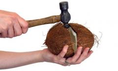 Простые советы, как разделать кокос в домашних условиях