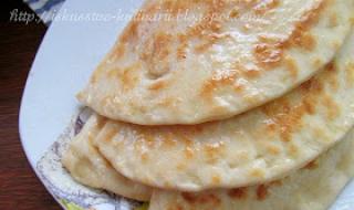 Hingalsh - ขนมปังแบนพร้อมฟักทอง (Chechen Hingalsh) วิธีปรุงขนมปังแบนเชเชนด้วยฟักทอง